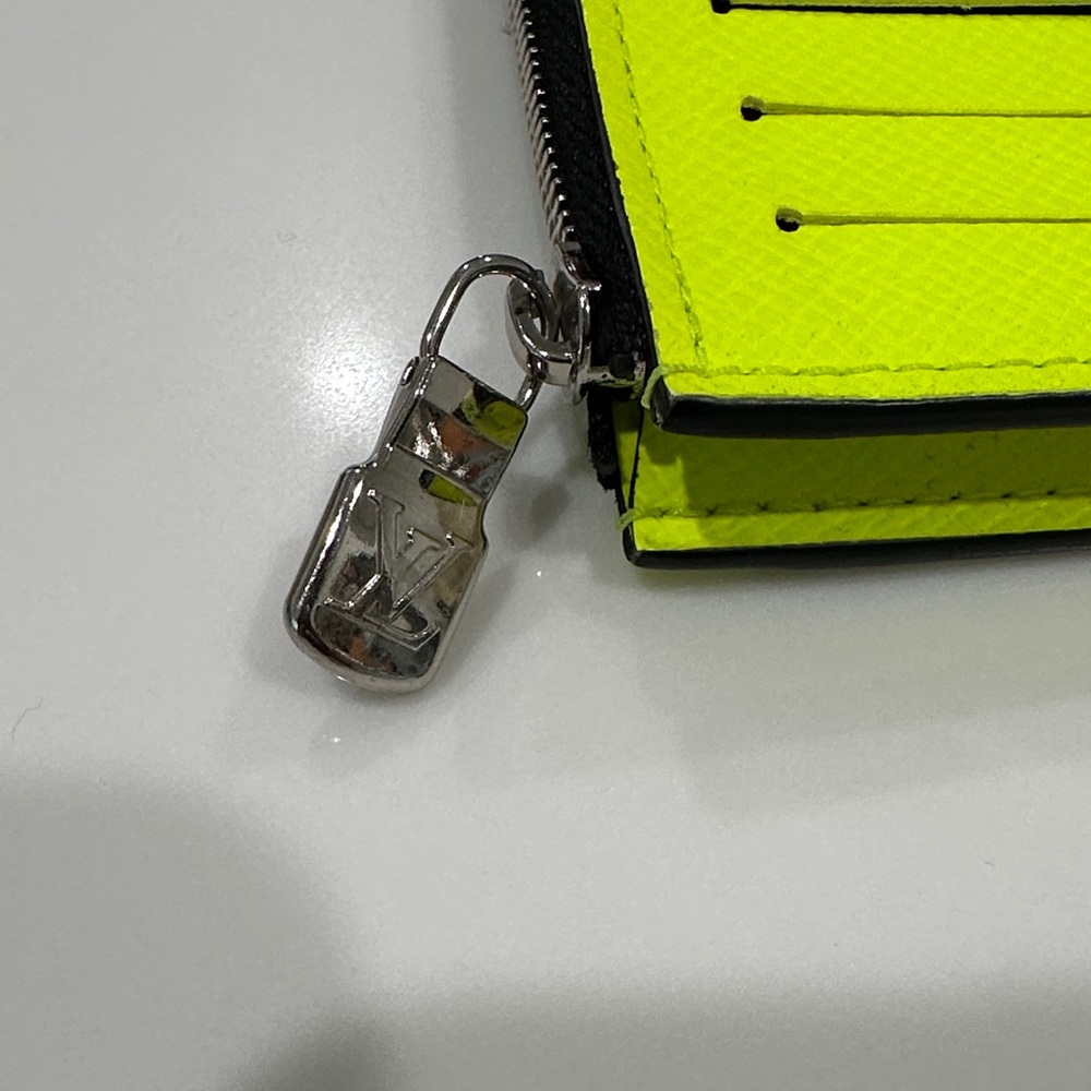 Louis Vuitton Fluorescent Yellow Card Wallet - Picture 6 of 6